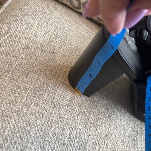 Simply Vera - Picture 3 of 3